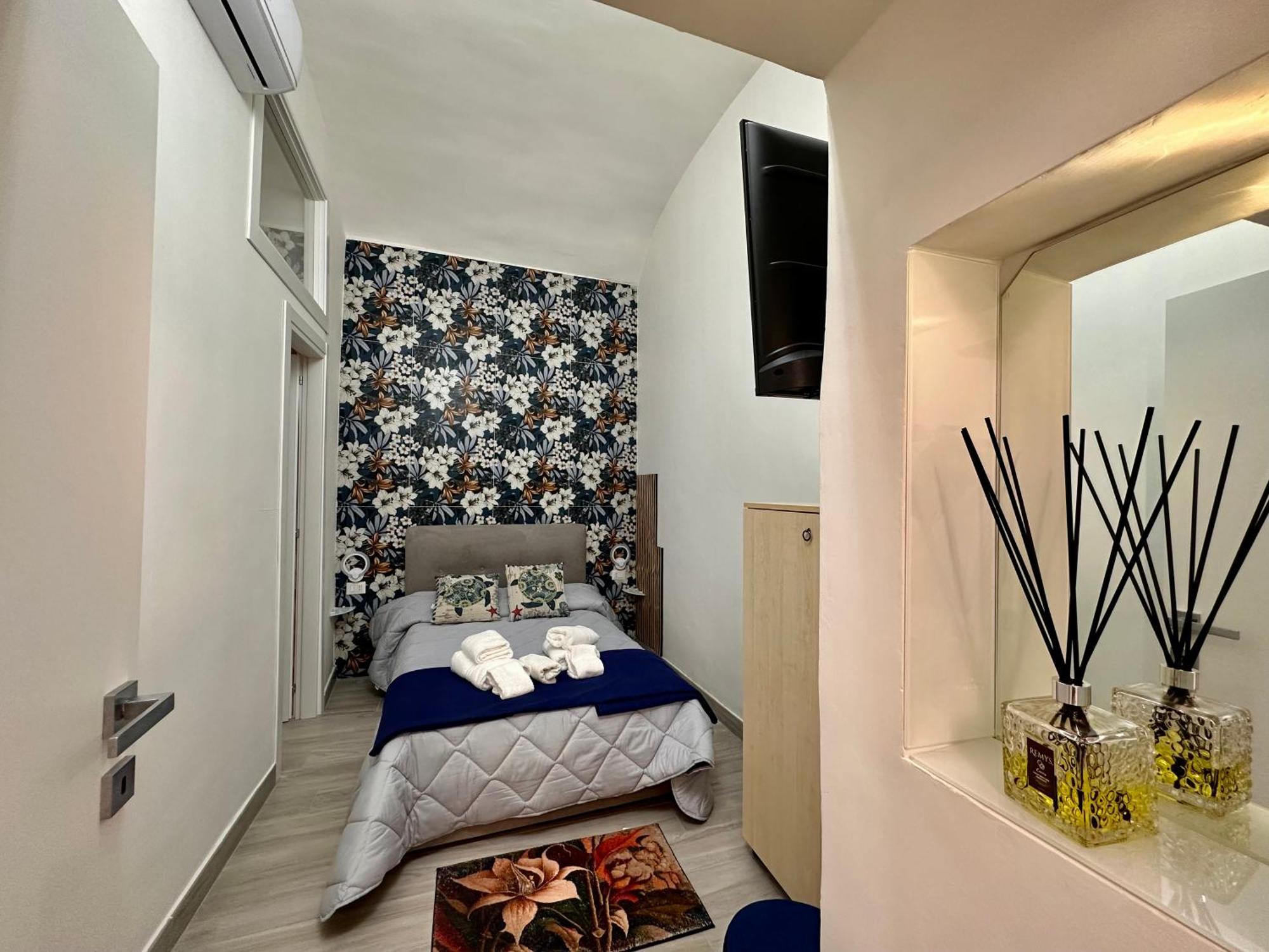 Hotel Mixed By Erry Il Rifugio à Naples Extérieur photo